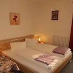Frisch By Interhome