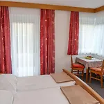 Frisch By Interhome